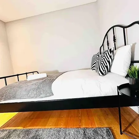 Lisbon Marques De Pombal Top Flat Great Locations City Center B-2